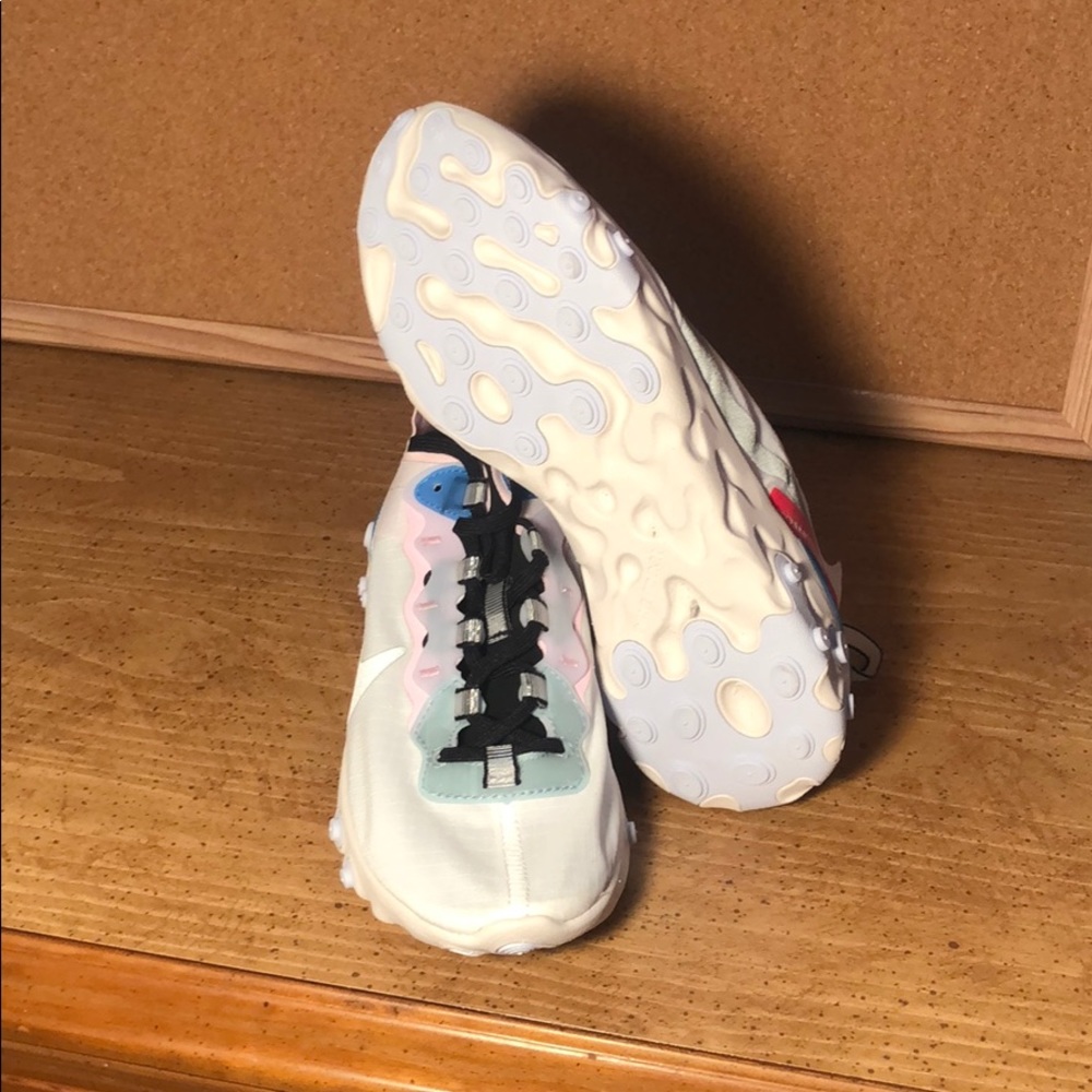 Nike Wmns React Element - image 2
